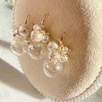 ガラスドーム / しゃぼん玉ピアス / 大ぶりピアス / 揺れるピアス / オーロラピアス / コットンパール / パール / ゴールドピアス / 冬ピアス / クリスマス / フラワーピアス / 