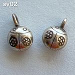 カレンシルバー てんとう虫ビーズ 2個セット sv02