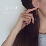 ターコイズ✳︎フェザーチャームのアメリカンピアス✳︎nicoa