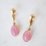 ヴィンテージスワロフスキーのイヤリング　milk pink