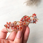 お花のウエーブヘアクリップ(ブラウンレッド)