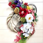 No.wreath-15406★迎春しめ縄リース(お正月リース)   21-(1)   紅白カメリア&迎春プレート&干支ピック　60x35cm・アートフラワー/造花リース/大型リース/壁掛け