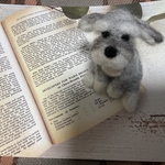 おすわりシュナウザー