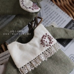 刺繍えりのトップス・セーラー襟タイプ