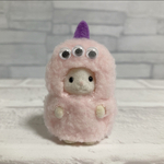 シルバニア赤ちゃん着ぐるみ もこもこモンスター 薄ピンク