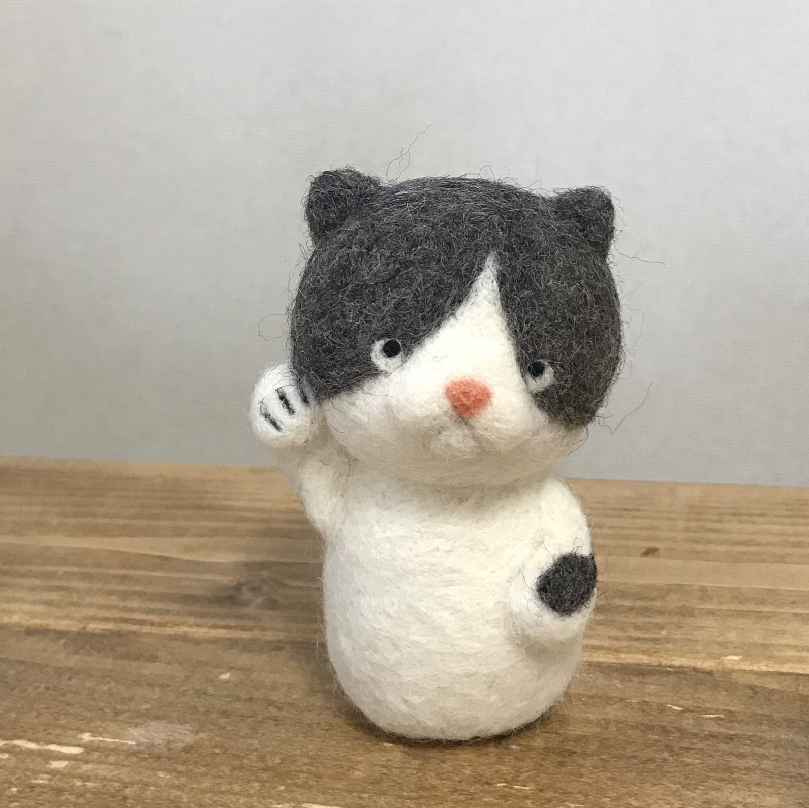 羊毛フェルト 猫 ハンドメイド みぃのみぃ 1db02cd910a6a7daa85ecb9855cc38
