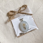 dryflower necklace white/押し花 レジン