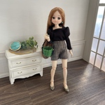 ブラウンパフスリーブ&チェックハーフパンツ、カゴバックも3点セット