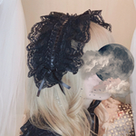 Lady Lilly’s head dress