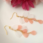 再販☆揺れる花びらのピアス/イヤリング