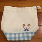 手刺繍入り小ポーチ♬園でのコップ入れに最適です(^_-)