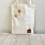 Cafe-sweets☆羊毛刺繍薄手コットントート〜いちごのショコラショートケーキ🍰