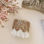 《再販×4》 インド刺繍　刺繍リボン　ホワイト　フリンジ　ベージュ　ゴールド　ポニーフック　＊　キラキラ　マジェステ　ヘアカフス　結婚式　プレゼント　ギフト　お呼ばれ　お洒落　大人可愛い　ヘアフック