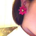 つまみ細工のピアス
