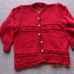 赤いカーディガン
