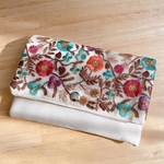インド刺繍のマルチケース