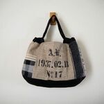 ♪モノトーン系　パッチワーク　クシュクシュBAG　　♪　黒　綿麻　チェコリネン　文字