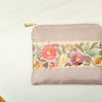 小さいスクエアポーチ＊ベージュ系のインド刺繍