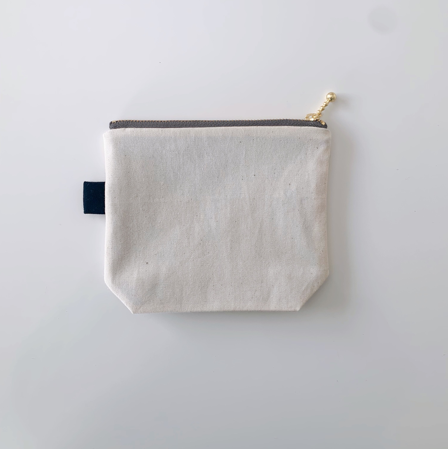 Ataraxia　ファスナーポーチ Ataraxia ファスナーポーチ Ataraxia ファスナーポーチ