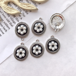 4pcs[シルバー] パール×ビジュー デザインチャーム フラワー (カン付き) m574