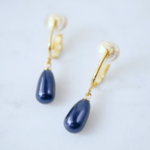 ヴィンテージスワロフスキーのイヤリング　 night blue pearl