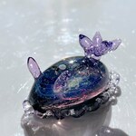 U160　宇宙を宿すガラスのウミウシ［紫］