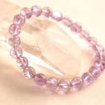 （再販売）🌈🔮✨心身を癒し大きなパワーをもたらす✨🔮🌈アイリスアメシスト8mmブレスレット
