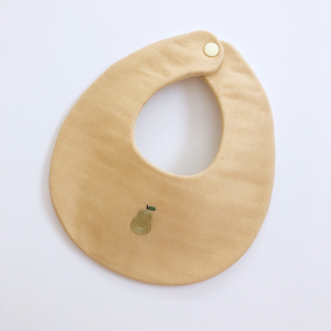 刺繍スタイ＊ たまご型 果物 ダブルガーゼ - chi＊handmade