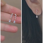 ピアス 小さい連なるストーンピアス 小ぶり 小さな 小さめ