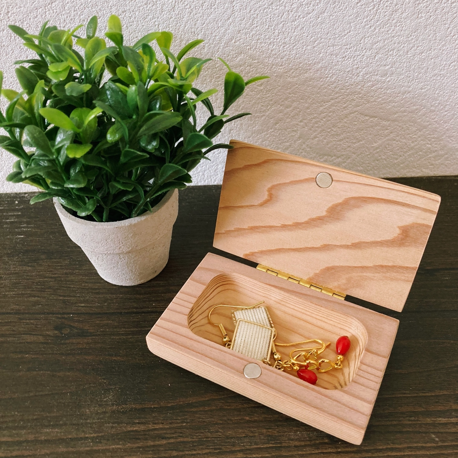 1点物】大工の道具箱風 木のペンケース【一生物】 - YOJOHAN'S GALLERY