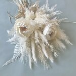 omochikunさま専用・ホワイト＆少しゴールドの大人スワッグ ふっくらL＆ブートニア