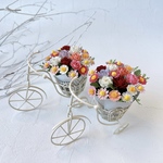 幸せ運ぶお花屋さんの三輪車（ペーパーフラワー、ペーパークイリング）