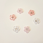 【期間限定送料無料】キラキラ一輪のお花ピアス