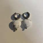 heart stone ピアス　white turquoise