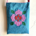 花刺繍サコッシュ