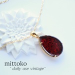 深紅の花火のネックレス　ヴィンテージ　