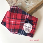 💓ワイド幅　ウォームレッド×ネイビーチェックと国産ダブルガーゼで作った立体マスク　1本ローズ刺繍コットンレースモチーフ　ネイビーリボン　一粒パール　ポケットタイプ