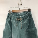 コーディロイのストレートパンツ