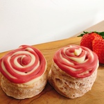 1月限定　strawberry strawberry scone 2袋