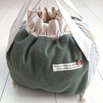 【１点限り】▼Frill Colon 巾着バッグ／特大size▼ カツラギ(カーキ)とヒッコリーストライプ(アイボリー×ネイビー)   