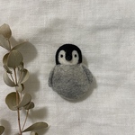 ブローチ　ペンギン🐧