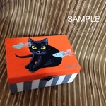 黒猫とグッピーの木箱