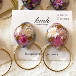 フープ付き　お花畑　2way イヤリング ドライフラワー　レジン　