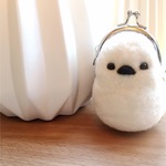 【y様オーダー品】雪の妖精 シマエナガのころりんがま口