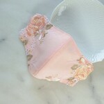 《限定１枚》春色♡刺繍が美しいレースマスク