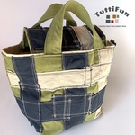 tuttifun＊紺とベージュのチェック柄フタ付きバック