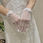 *ﾙﾘｱﾝｵﾘｼﾞﾅﾙ*フェミニン ウェディンググローブ 結婚式 挙式 パーティー(オフホワイト、ホワイト)