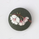 刺繍ブローチ　春の桜　