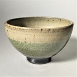 緑色のモダンなごはん茶碗