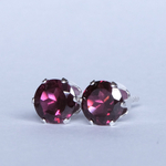 [送料無料] 1月誕生石✳︎ロードライドガーネットのひと粒ピアス5mm✳︎宝石質AAA[silver925]